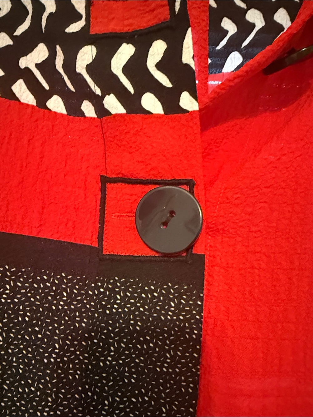 Ali MilesBold Red & Black Patterned Button Jacket - Picture 3 of 8